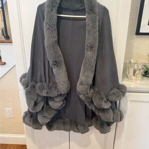 Gray Faux Fur Trimmed Women's Cape
